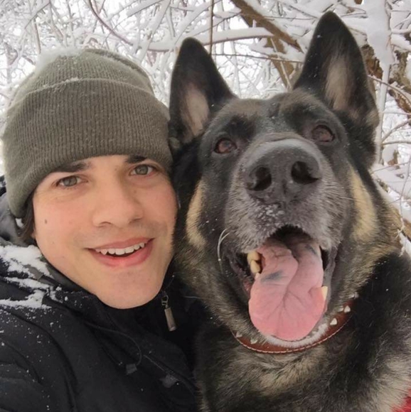 Meet your Posher, Edgar - Picture 2 of 7